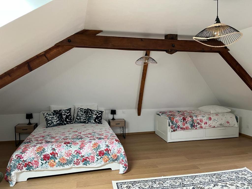 La Maison Des Amis En Normandie Pontfarcy Bagian luar foto