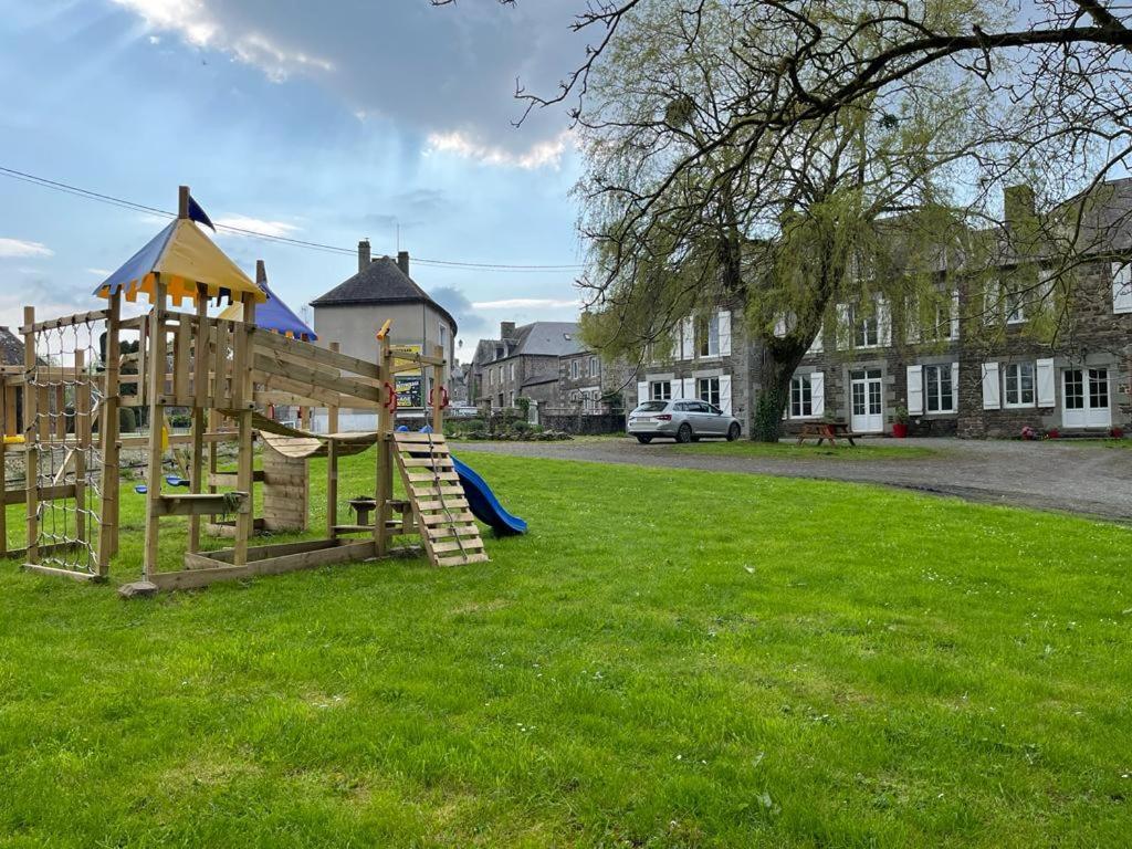 La Maison Des Amis En Normandie Pontfarcy Bagian luar foto